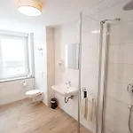 Boardinghouse Victory Lägenhetshotell Augsburg