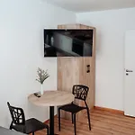 Lägenhetshotell Boardinghouse Victory 4*