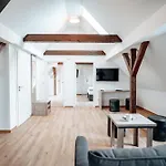 Boardinghouse Victory Lägenhetshotell Augsburg