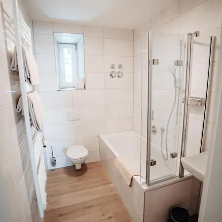 Boardinghouse Victory Lejlighedshotel 4*