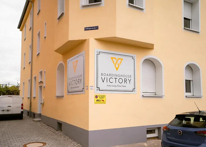 Boardinghouse Victory